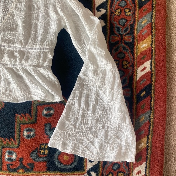 RIHOAS The Solid V Neck Textured Blouse - small - Picture 9 of 12